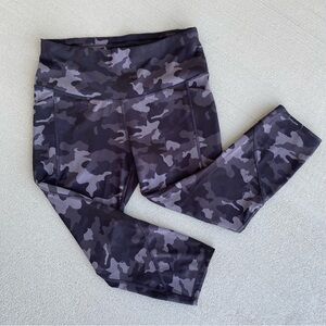 All In Motion Black Gray Camo Leggings Women’s Size Large